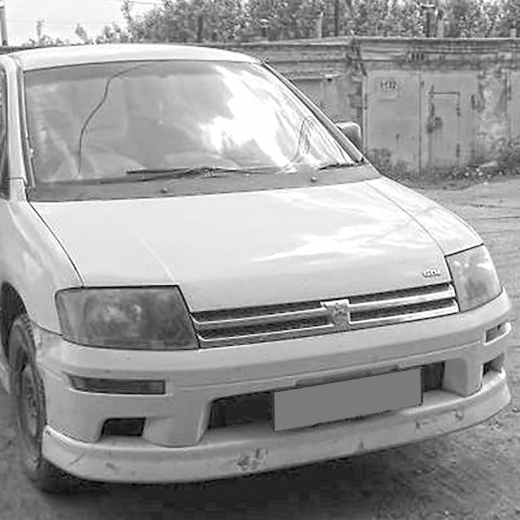 Решетка радиатора Mitsubishi RVR '97-'99 контрактная