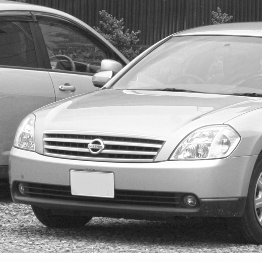 Решетка радиатора Nissan Teana '03-'05 в капот контрактная