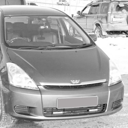 Решетка радиатора Toyota Wish '03-'05 контрактная