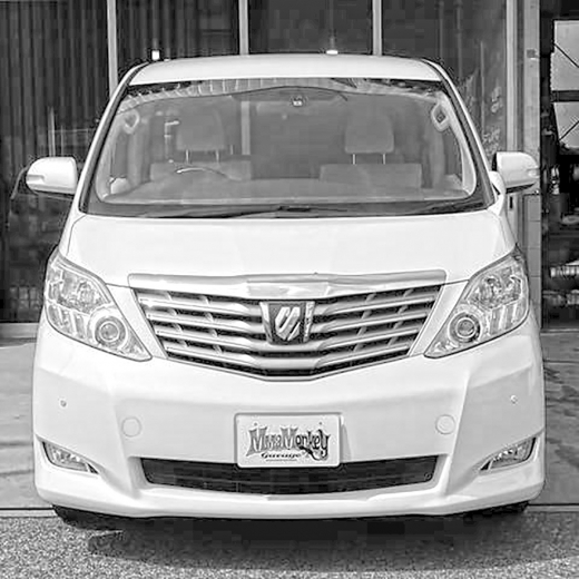 Решетка радиатора Toyota Alphard '08-'11 контрактная