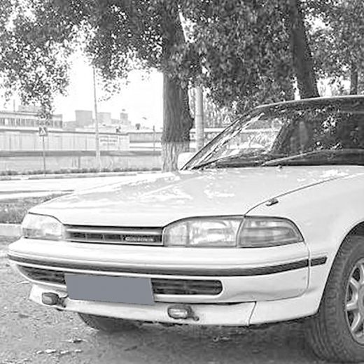 Решетка радиатора Toyota Carina '88-'90 контрактная