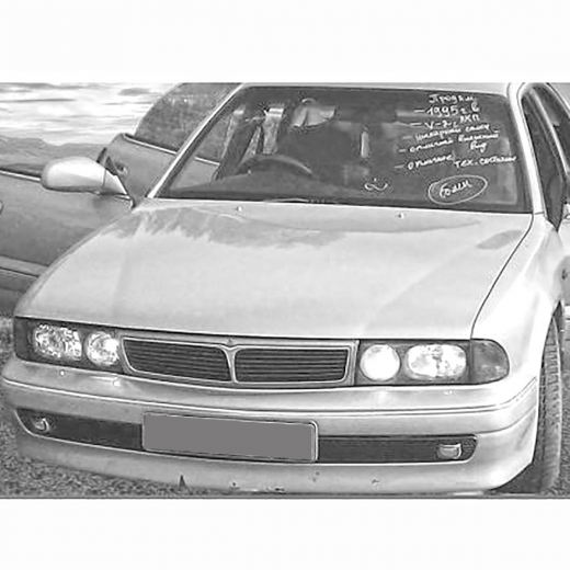 Решетка радиатора Mitsubishi Diamante '93-'97 контрактная