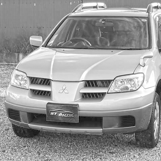 Решетка радиатора Mitsubishi Outlander/ Airtrek Sport gear '03-'05 правая контрактная