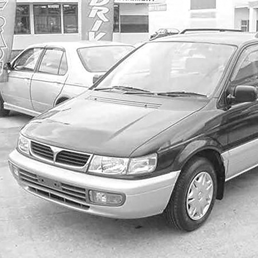 Крыло переднее Mitsubishi Chariot/ RVR '91-'97 левое контрактное