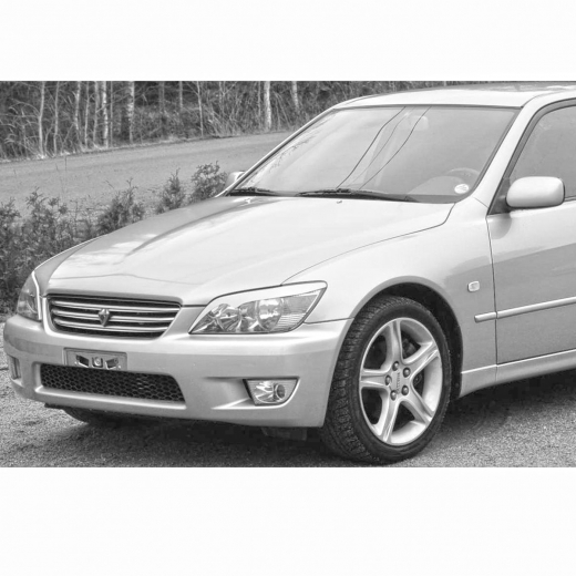 Крыло переднее Toyota Altezza/ Lexus IS '98-'05 левое контрактное