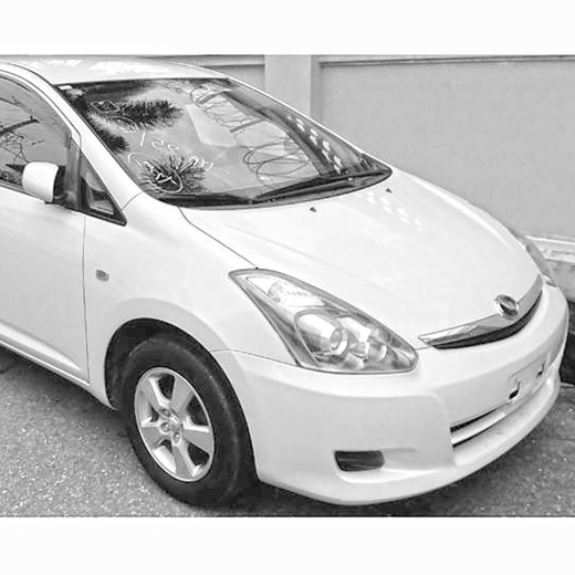 Крыло переднее Toyota Wish '03-'09 правое контрактное