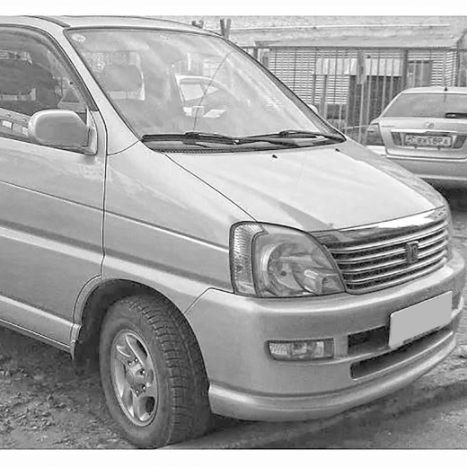Крыло переднее Toyota Hiace Regius '99-'02 правое контрактное