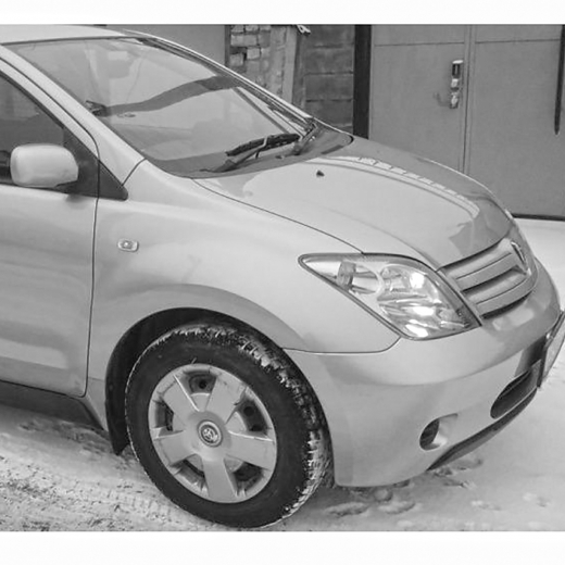 Крыло переднее Toyota Ist/ Scion xA '02-'07 правое контрактное