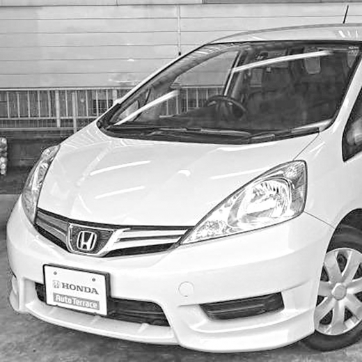 Бампер передний Honda Fit Shuttle '11-'17 контрактный