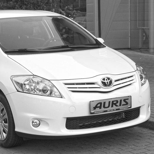 Бампер передний Toyota Auris '09-'12 (0D-2) контрактный
