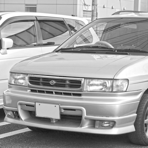 Бампер передний Nissan Prairie Joy Aero '95-'98 контрактный