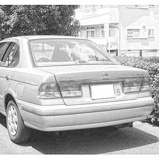 Бампер задний Nissan Sunny '98-'02 контрактный