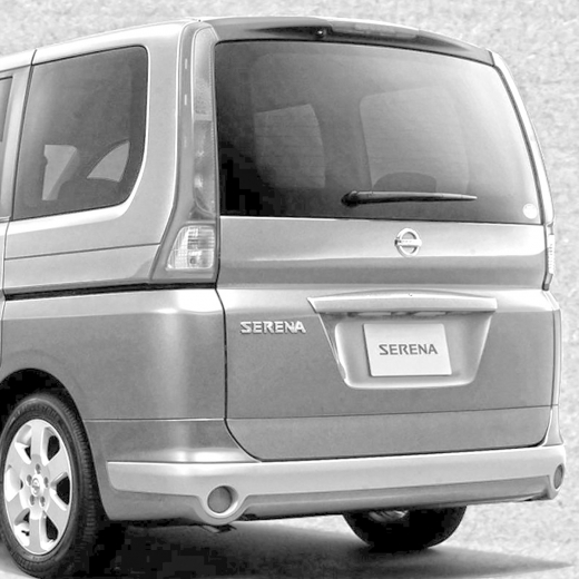 Бампер задний Nissan Serena '05-'07 Под молдинг контрактный