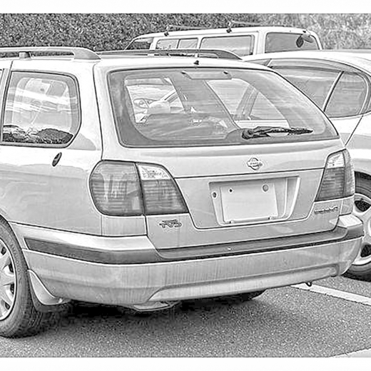 Бампер задний Nissan Primera '97-'01 контрактный Wagon