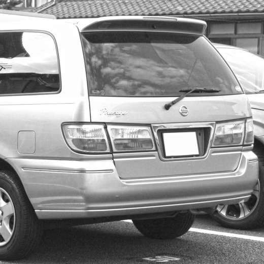 Бампер задний Nissan Presage '98-'03 контрактный