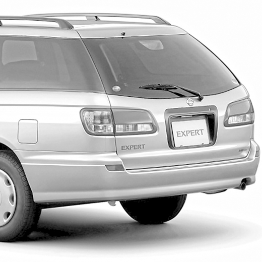 Бампер задний Nissan Expert '99-'07/ Avenir '98-'05 контрактный