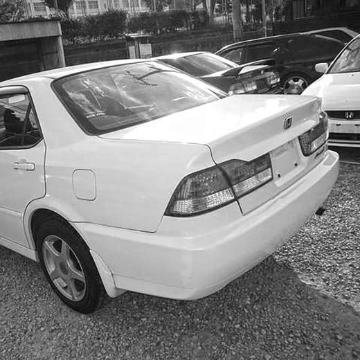 Бампер задний Honda Accord/ Isuzu Aska '97-'02 контрактный Sedan
