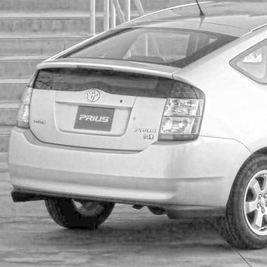 Бампер задний Toyota Prius '03-'09 контрактный