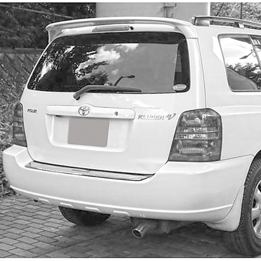 Бампер задний Toyota Kluger/ Highlander '00-'03 контрактный