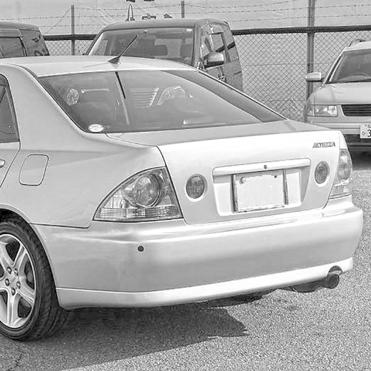 Бампер задний Toyota Altezza/  Lexus IS '98-'05 Контрактный Sedan