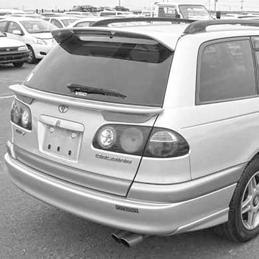 Бампер задний Toyota Caldina '97-'99 контрактный