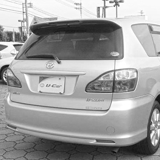 Бампер задний Toyota Ipsum '03-'09 контрактный