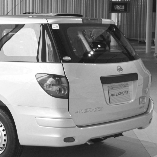 Дверь багажника Nissan AD/ Expert '06-'16 контрактная