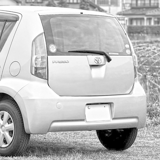 Дверь багажника Daihatsu Boon/ Toyota Passo '04-'10 контрактная