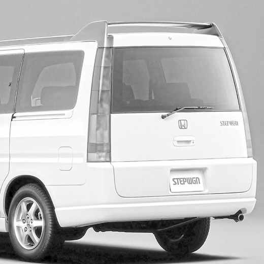 Дверь багажника Honda Stepwgn '99-'01 контрактная