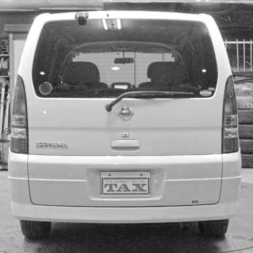 Дверь багажника Nissan Serena '03-'05 низкая крыша контрактная