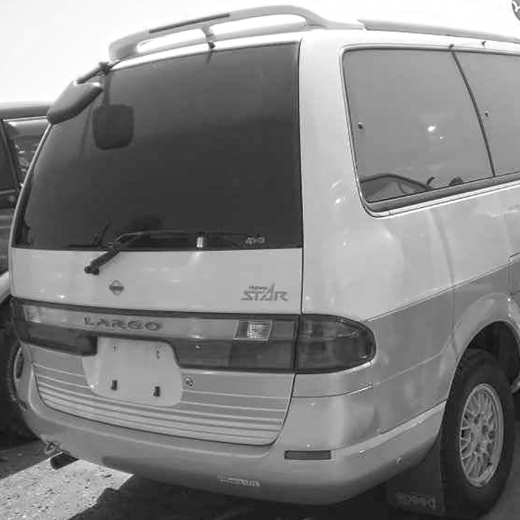 Дверь багажника Nissan Largo '97-'99 контрактная