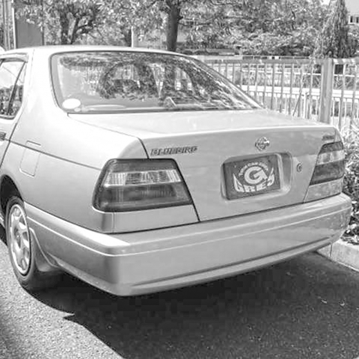 Крышка багажника Nissan Bluebird '96-'01  контрактная