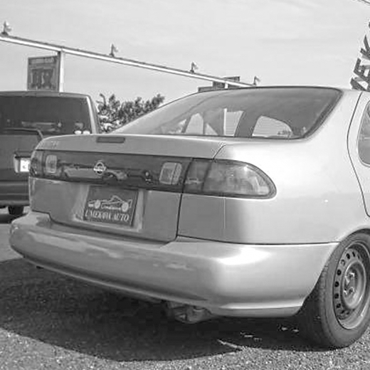 Крышка багажника Nissan Sunny '94-'95 (47-00) контрактная
