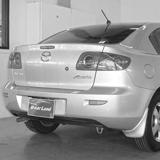 Крышка багажника Mazda 3/ Axela '03-'09 (красный стоп) контрактная