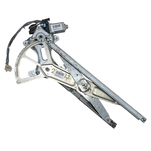 Стеклоподъемник электрический передний правый Toyota Progres '98-'07 контрактный