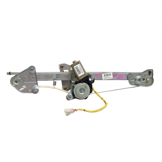Стеклоподъемник электрический передний правый Mazda Capella '97-'99 контрактный