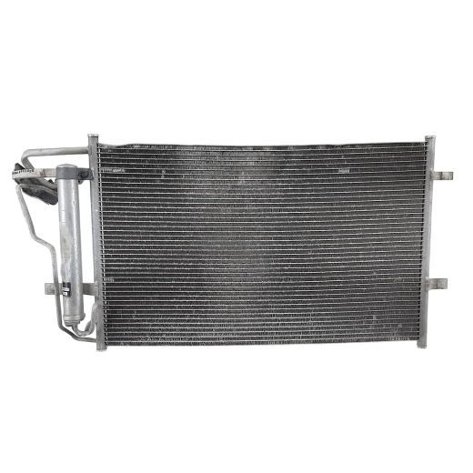 Радиатор кондиционера Mazda 3/ Axela '09-'13 контрактный