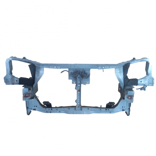 Рамка радиатора Nissan Tino '98-'03 контрактная