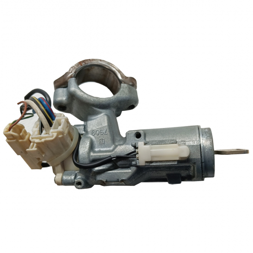Замок зажигания Toyota Tercel/ Cynos / Corolla II / Corsa '97-'99 (45020-28-6) контрактный