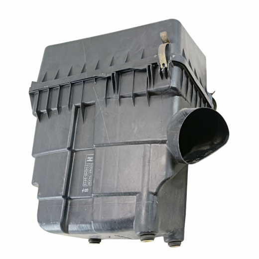 Корпус воздушного фильтра Toyota Harrier '00-'03 (2AZ-FE) контрактный