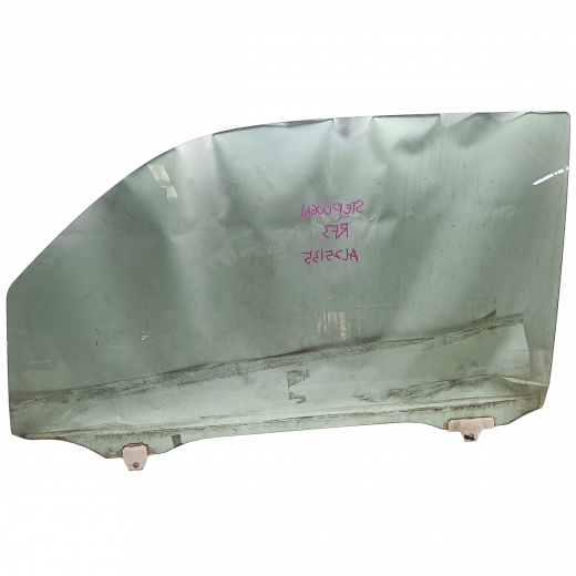 Стекло двери Honda Stepwgn '01-'05 передней левой контрактное