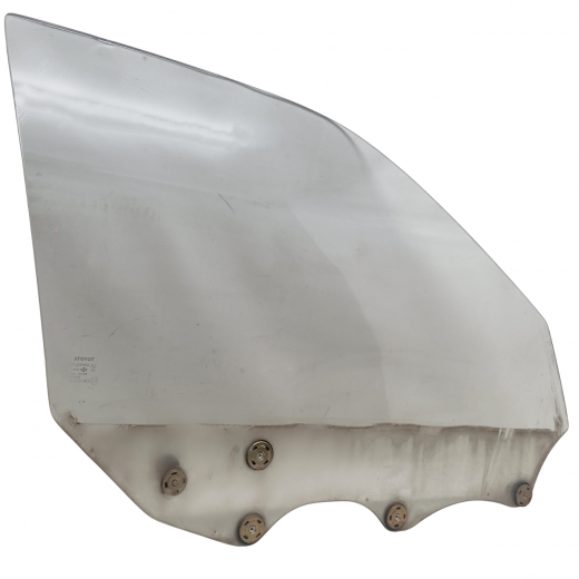 Стекло двери Toyota Vista '90-'94/ Camry Prominent '90-'94/ Windom '91-'96 передней правой контрактное