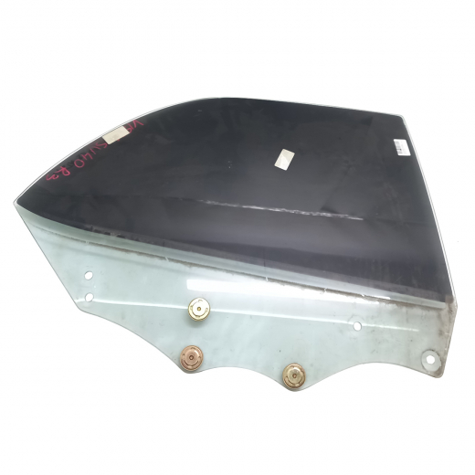 Стекло двери Toyota Vista '94-'98 задней правой контрактное