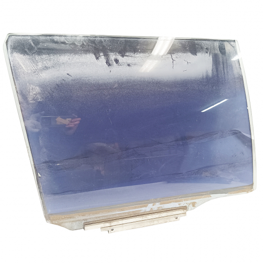 Стекло двери Toyota Corolla '91-'02/ Sprinter '91-'02 задней правой контрактное