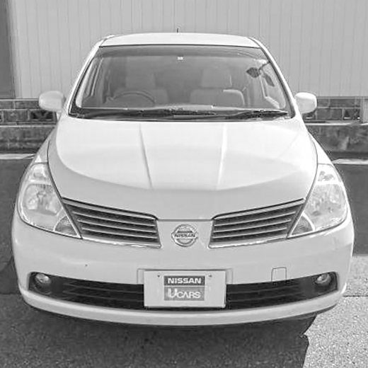 Бампер передний Nissan Tiida/ Tiida Latio (JP-spec) '04-'08 API (Тайвань)