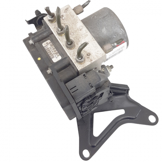 Блок ABS Subaru Forester '04-'07 (EJ205) 4WD контрактный 
