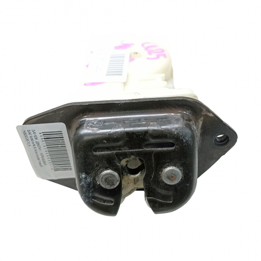 Замок багажника Nissan Serena '05-'16/ Suzuki Landy '10-'16 контрактный