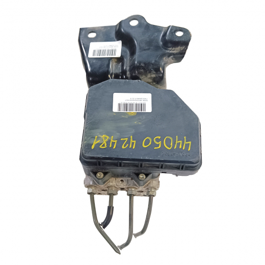 Блок ABS Toyota Rav4 '10-'12 (2AZ-FE) 2WD контрактный 