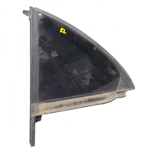 Форточка Mercedes-Benz A '12-'18 задняя левая Контрактный