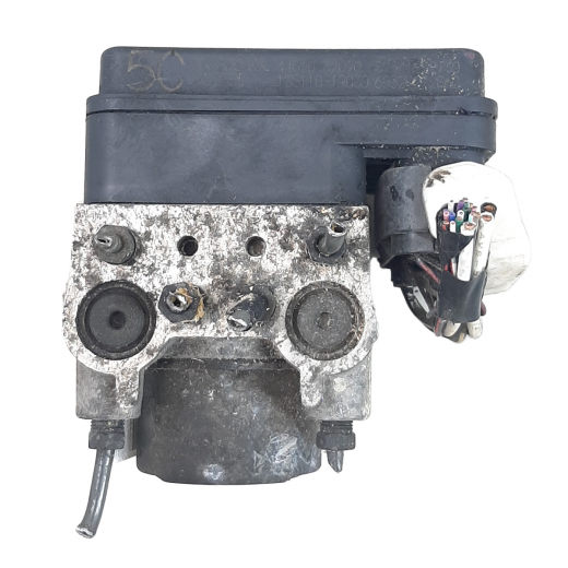 Блок ABS Toyota Vista '00-'03 (1ZZ-FE, 1AZ-FSE, 3S-FSE) 2WD контрактный